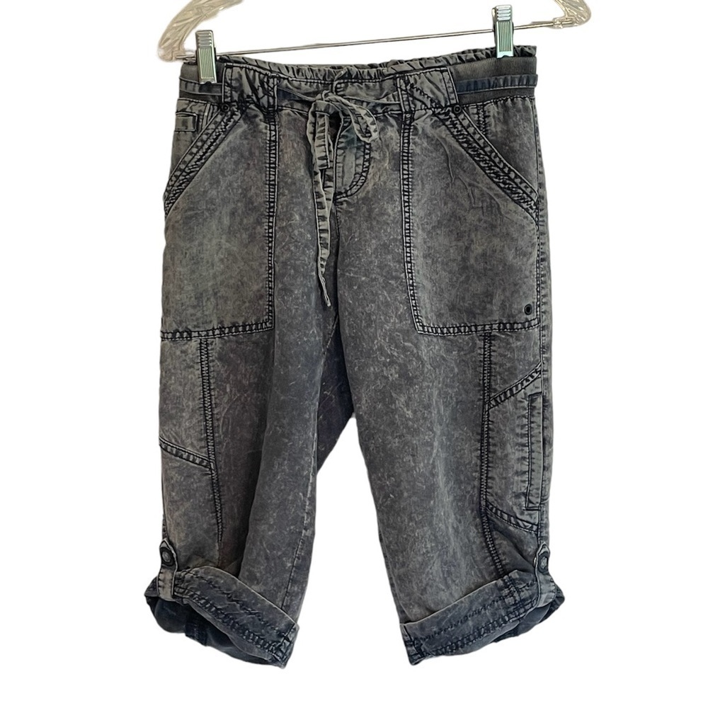 Marrakech Cargo Style Snap Up Gray Capri Pants Size 25